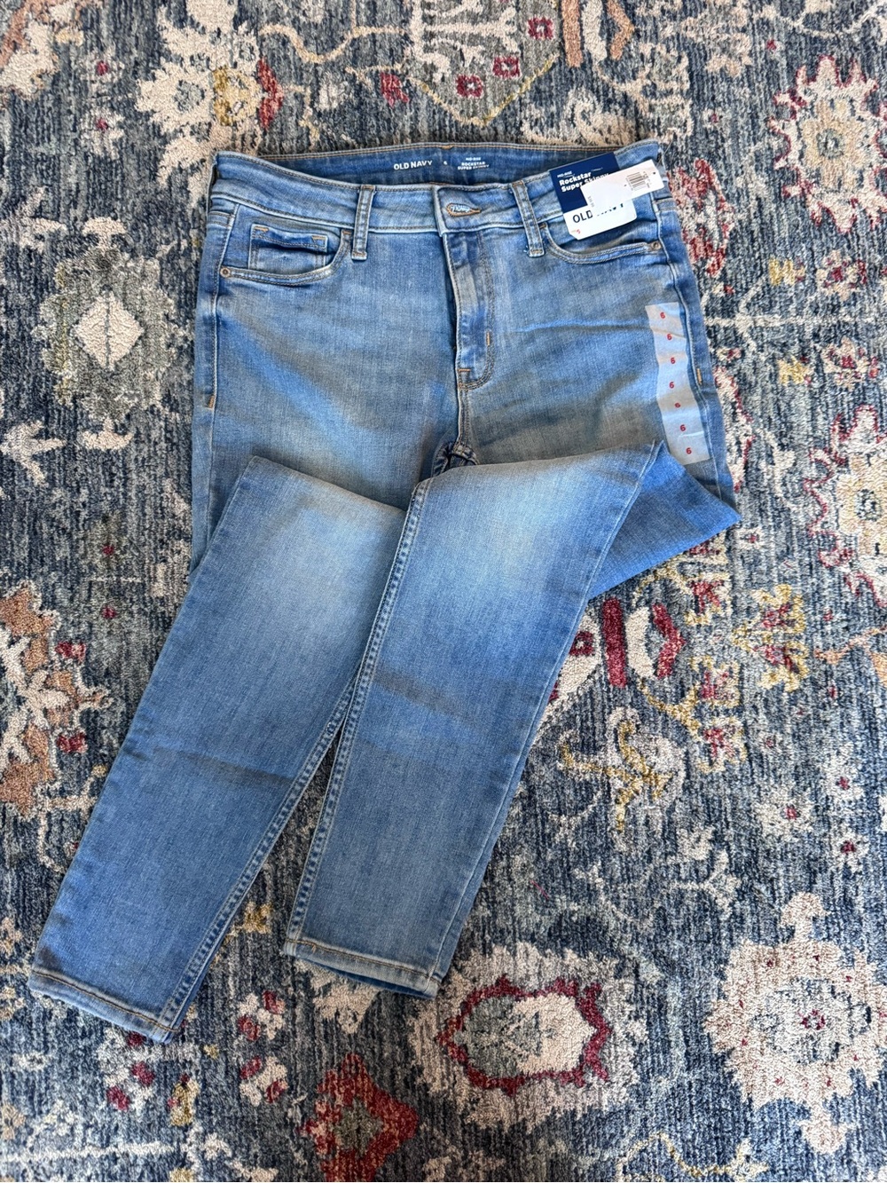 Old Navy Women's Light Wash Skinny Jeans